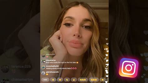 Lyna Perez (@lynaritaa) Livestream on Instagram 2020